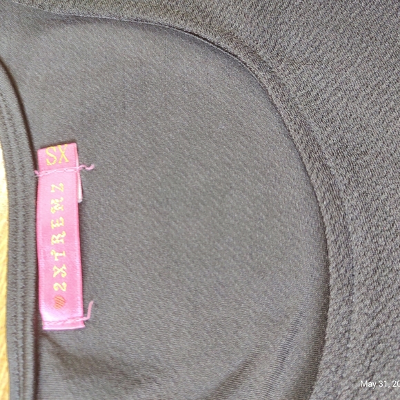 Dress - Picture 5 of 11